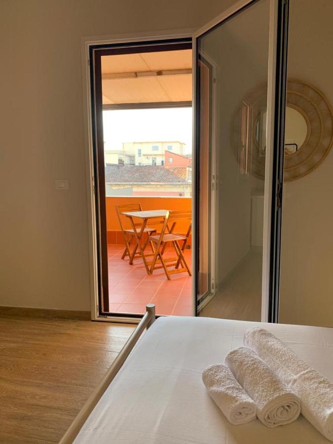 Donna Luisa-Catania Charming Lägenhet Exteriör bild